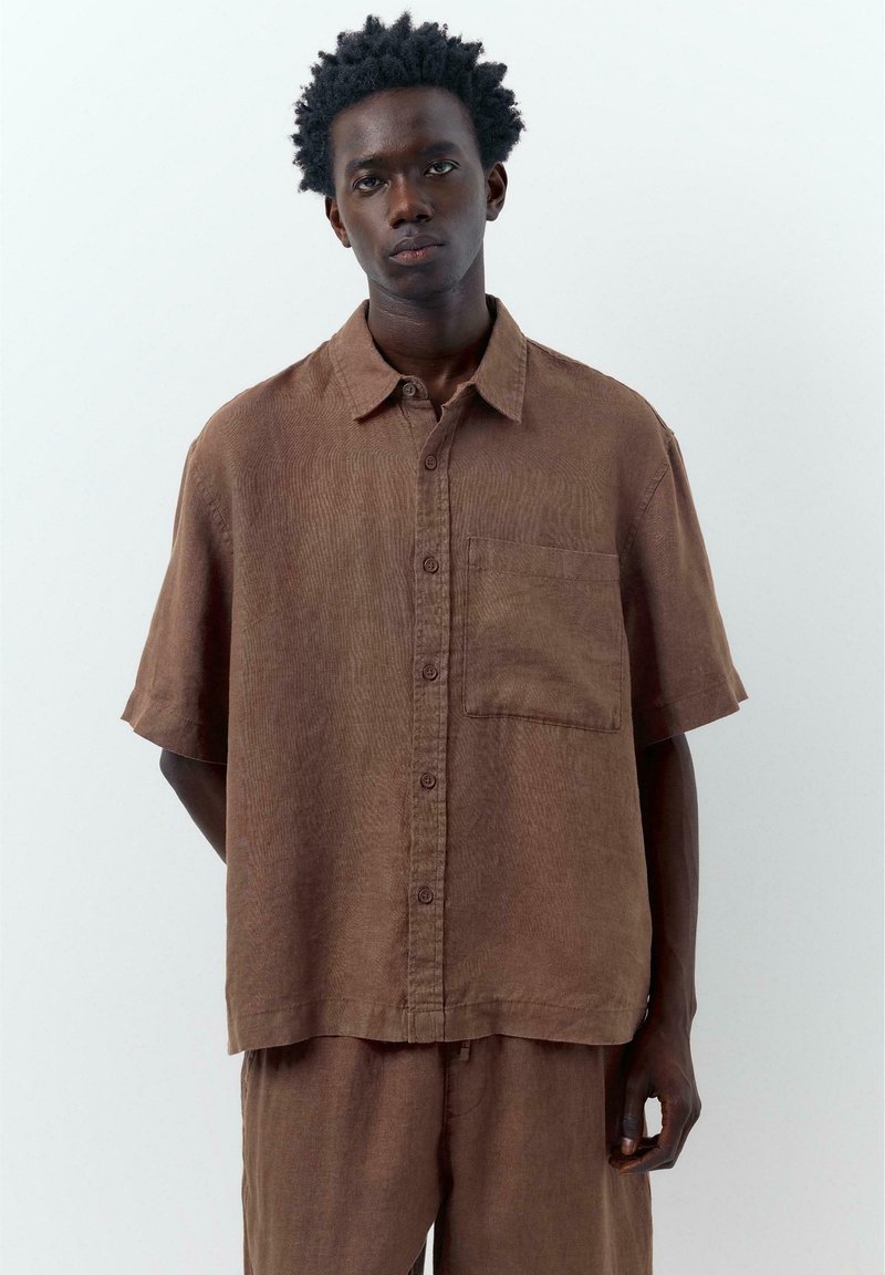 PULL&BEAR Chemise - brown