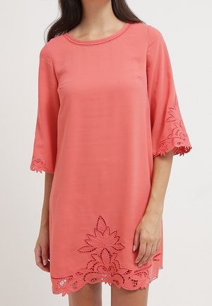 Vestido informal - pink