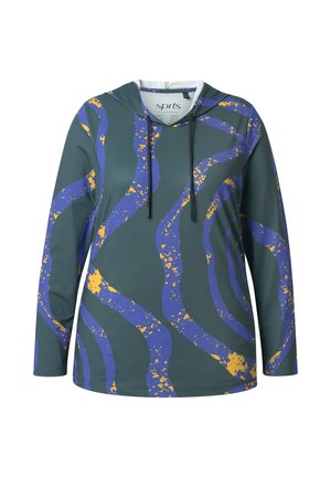 Langærmet hættebluse i mørkegrøn med abstrakte blå og gule bølgemønstre. Har en hætte med snor og blødt tekstureret stof.