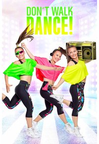 Trei dansatori îmbrăcați în cămăși supradimensionate și luminoase (verde, roz, galben) și colanți negri cu modele geometrice, ținând un boombox, dansând cu bucurie.