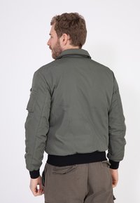 Bombers CORNELL khaki