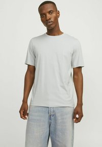 Jack & Jones JJE TEE  O-NECK  - Basic T-shirt - puritan gray