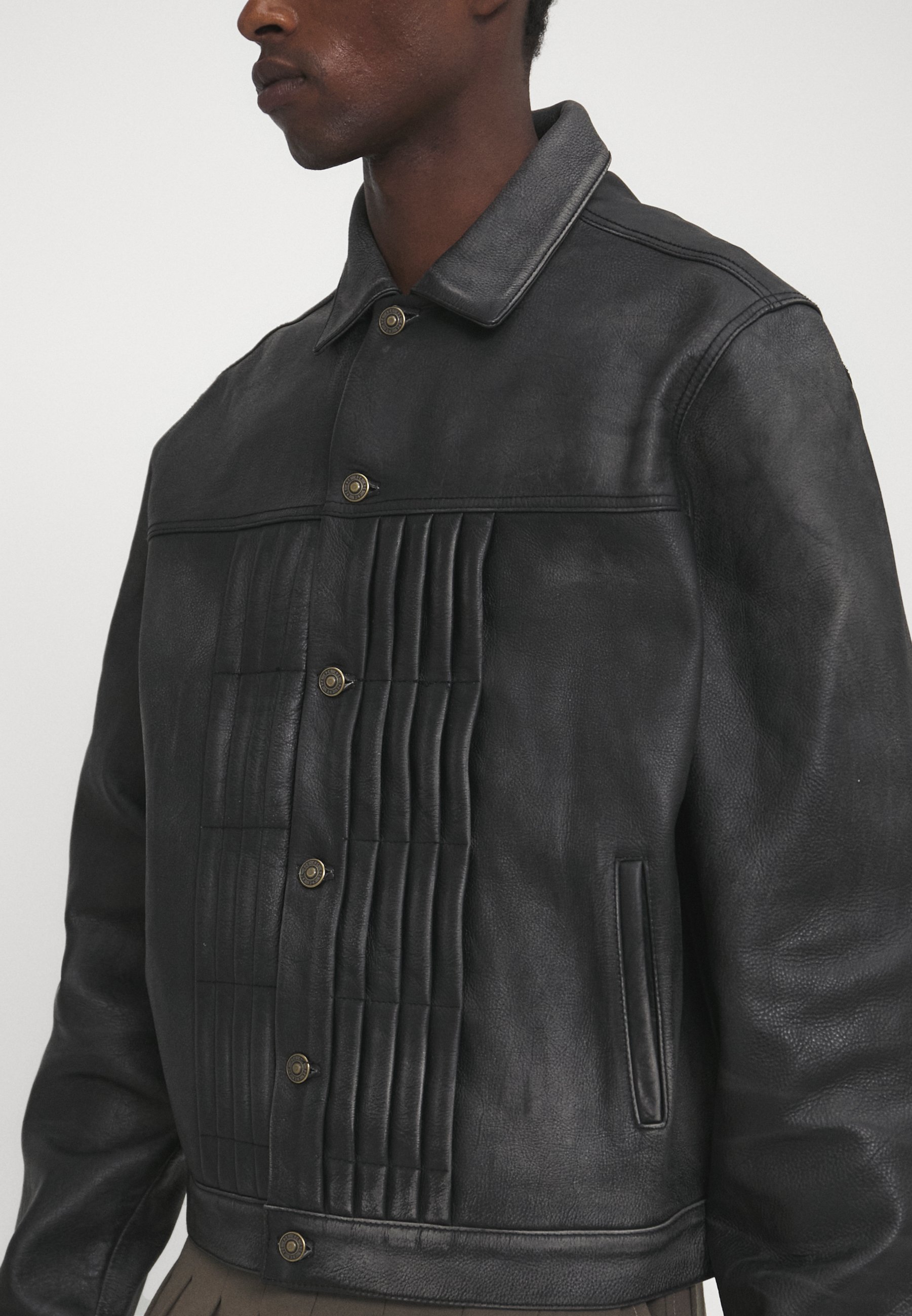 【値下げしました】BALR. LEATHER TRUCKER JACKET BALR. LEATHER TRUCKER JACKET