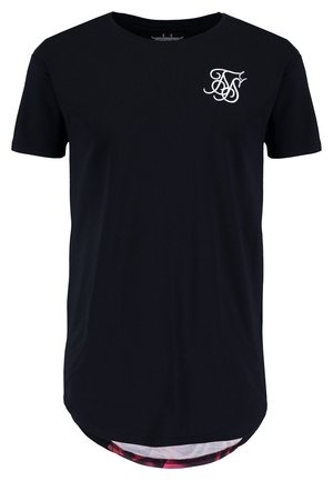 Sort T-shirt med korte ærmer, buet kant og hvidt stiliseret logo på venstre bryst.