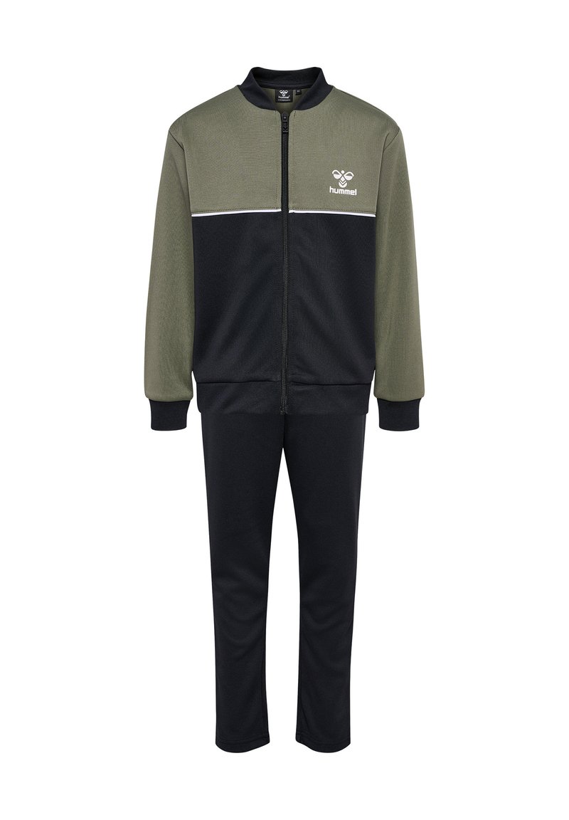 Hummel HMLDALLAS SET - Chándal - dusty olive