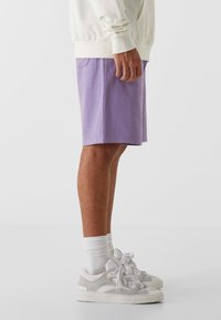 9N1M SENSE ESSENTIAL - Pantaloni sportivi - lavender