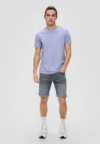 QS Jeansshort - grau