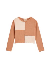 Geribbelde, geknipte lange mouwtop met een patchworkontwerp in warme beige- en lichtcrème kleuren en een geschulpte zoomafwerking.