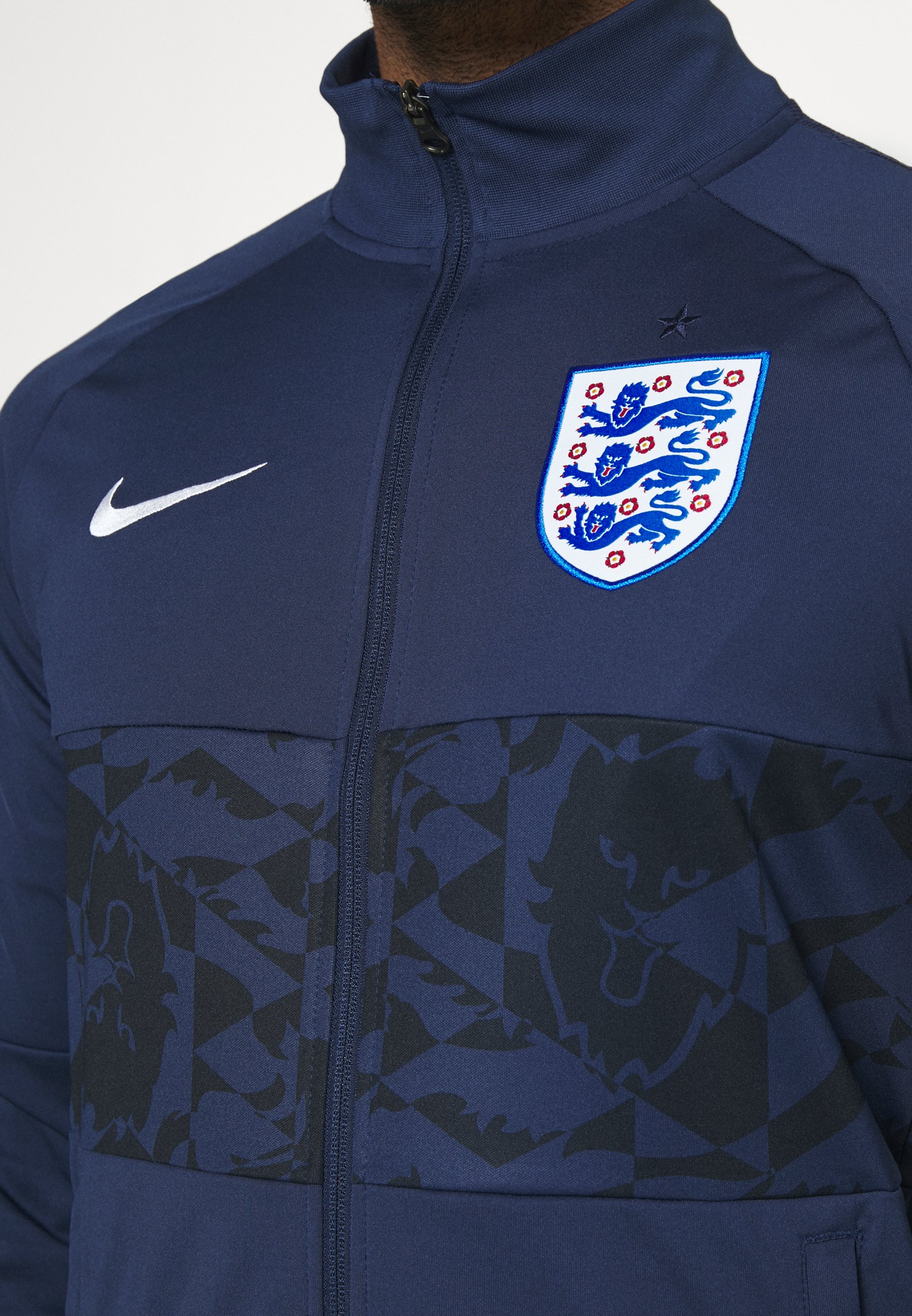 nike england windrunner