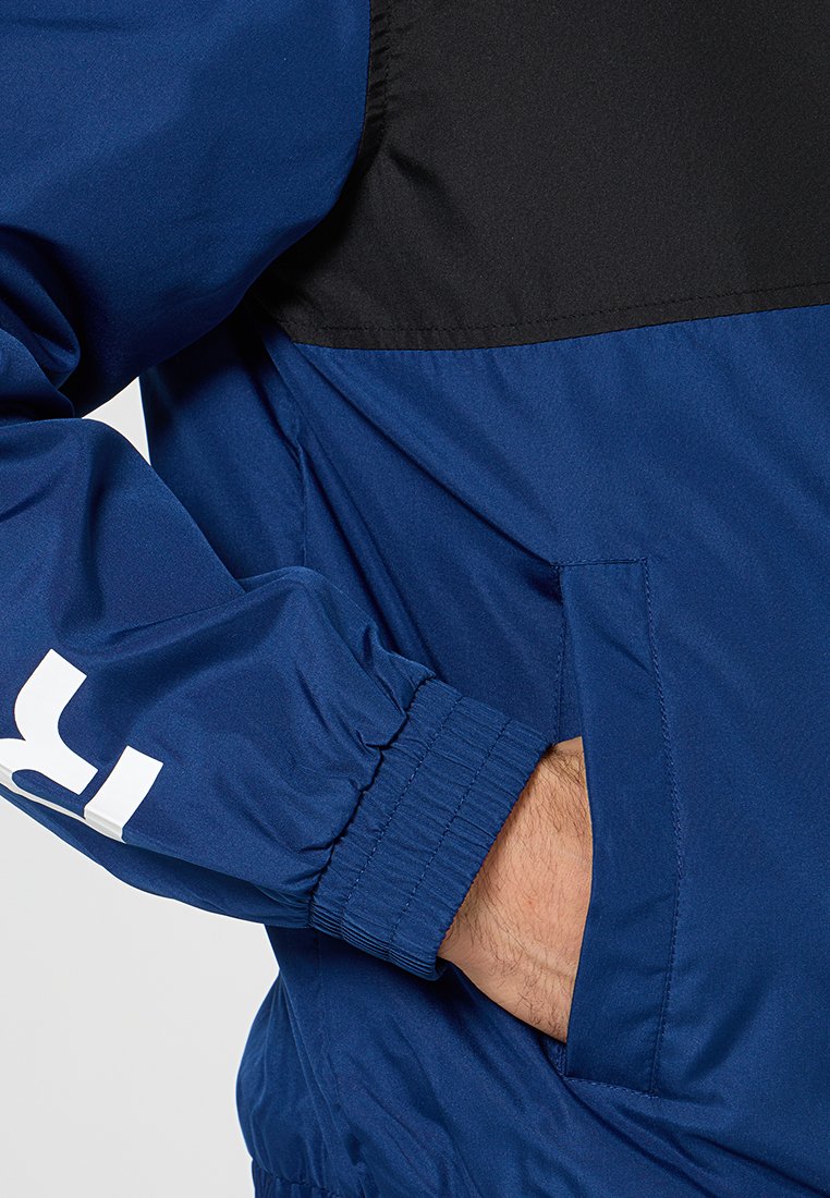 WINDBREAKER LIGHTWEIGHT FULL ZIP