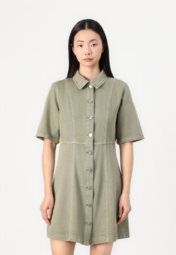 ONLSILLA SHORT BUTTON DRESS - Denim dress - mermaid