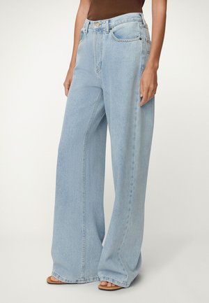Wide leg - light blue