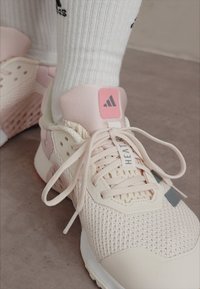 adidas Performance DROPSET 3 - Training shoe - chalk white/iron metallic/semi pink spark
