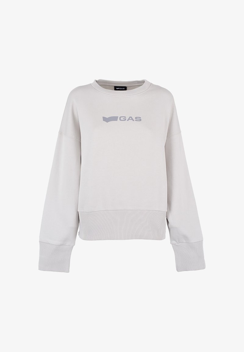 Sweatshirt corto grigio chiaro con maniche lunghe e larghe, polsini a coste e una texture morbida. Presenta un logo stampato "GAS" sul davanti.