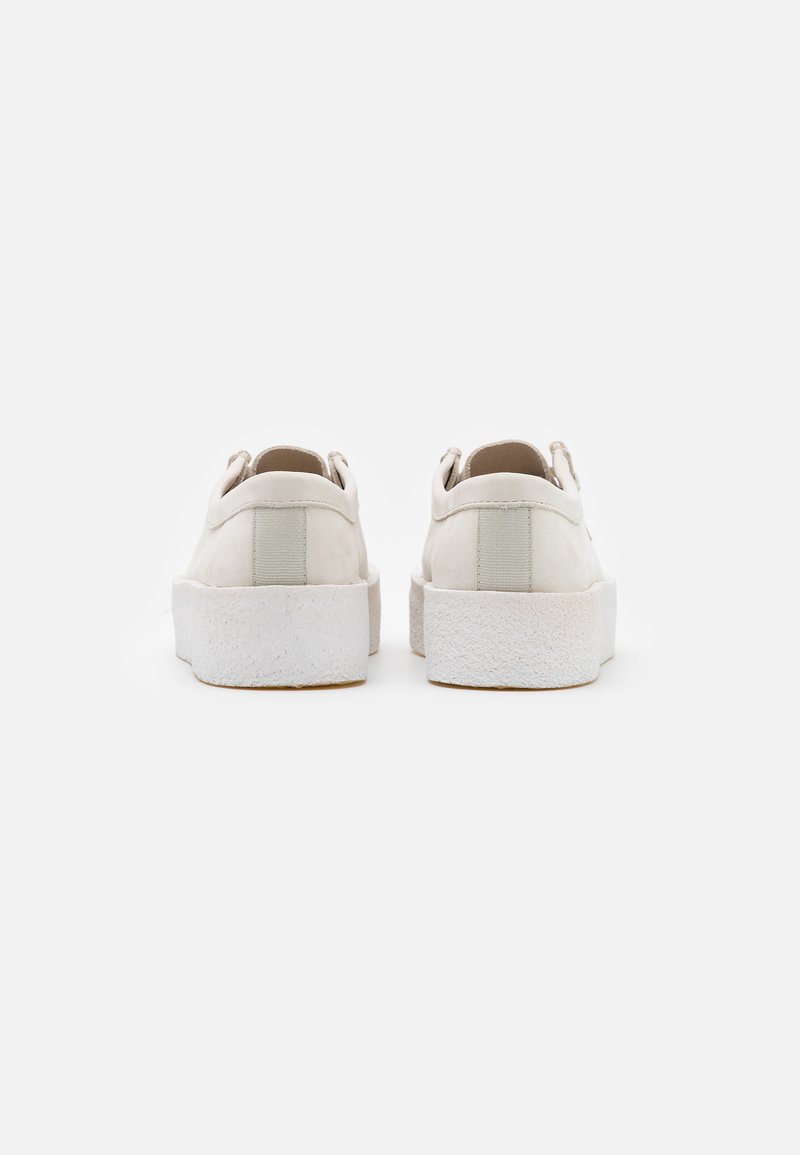 Damen Halbschuhe | Clarks Originals WALLABEE CUP Sportlicher Schnürer white/weiß - HS08658 Damen Halbschuhe | Clarks Originals WALLABEE CUP Sportlicher Schnürer white/weiß - HS08658