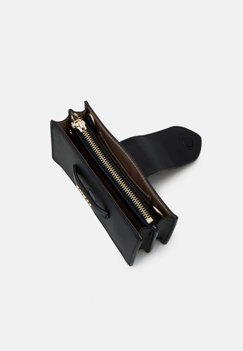 Guess CARD CASE ON CHAIN Wallet black Zalando.co.uk