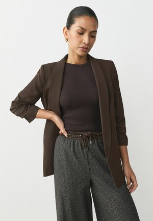 RUCHED SLEEVE - Halflange jas - chocolate brown