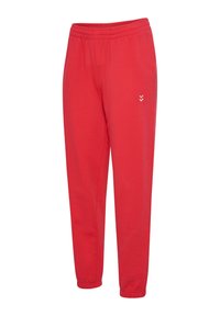 Czerwone sportowe spodnie dresowe z elastycznym pasem i ściągaczami, z dwoma małymi białymi logo w kształcie szewrona na prawej udzie.