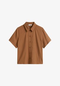 Unselected, melted chocolate