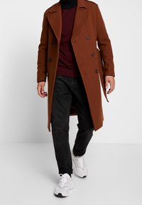 Jack & Jones PREMIUM Stickad tröja - black