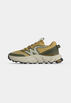 Weekend Max Mara, WKASFINGE - Baskets basses - verde/kaki