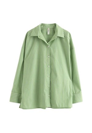 Lysegrøn knap-op skjorte med lange ærmer, hvide lodrette striber og spids krave.