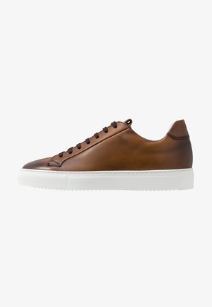 Zapatillas - brandy/bianco