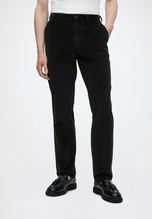 Lacoste, Pantaloni - black