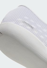 adidas Performance Løbesko til landevejen - cloud white   lucid orange   lucid red