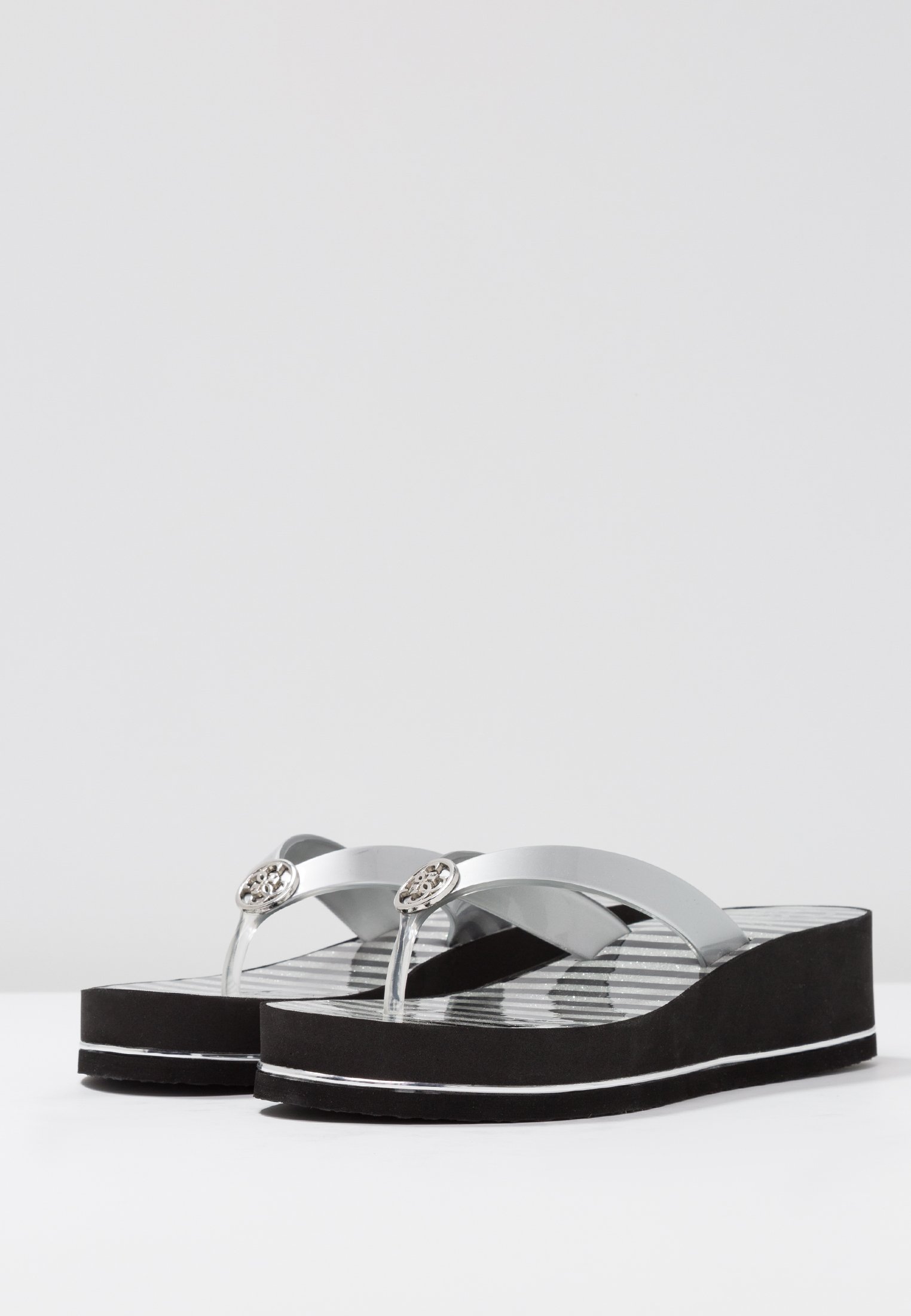 Guess ENZY Badesko silversølv Zalando.no Guess ENZY Badesko silversølv Zalando.no