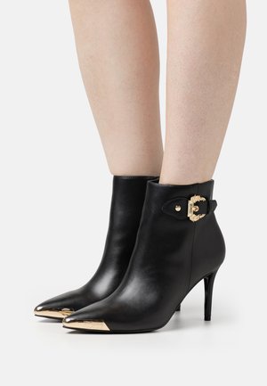 Versace Jeans Couture Ankelstøvler - black