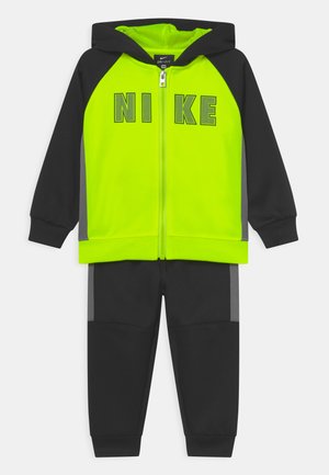 Vestes Manteaux Enfant Nike Tous Les Articles Chez Zalando