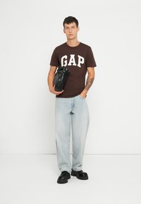 GAP EVERYDAY SOFT BASIC LOGO  - Camiseta estampada - dark brown
