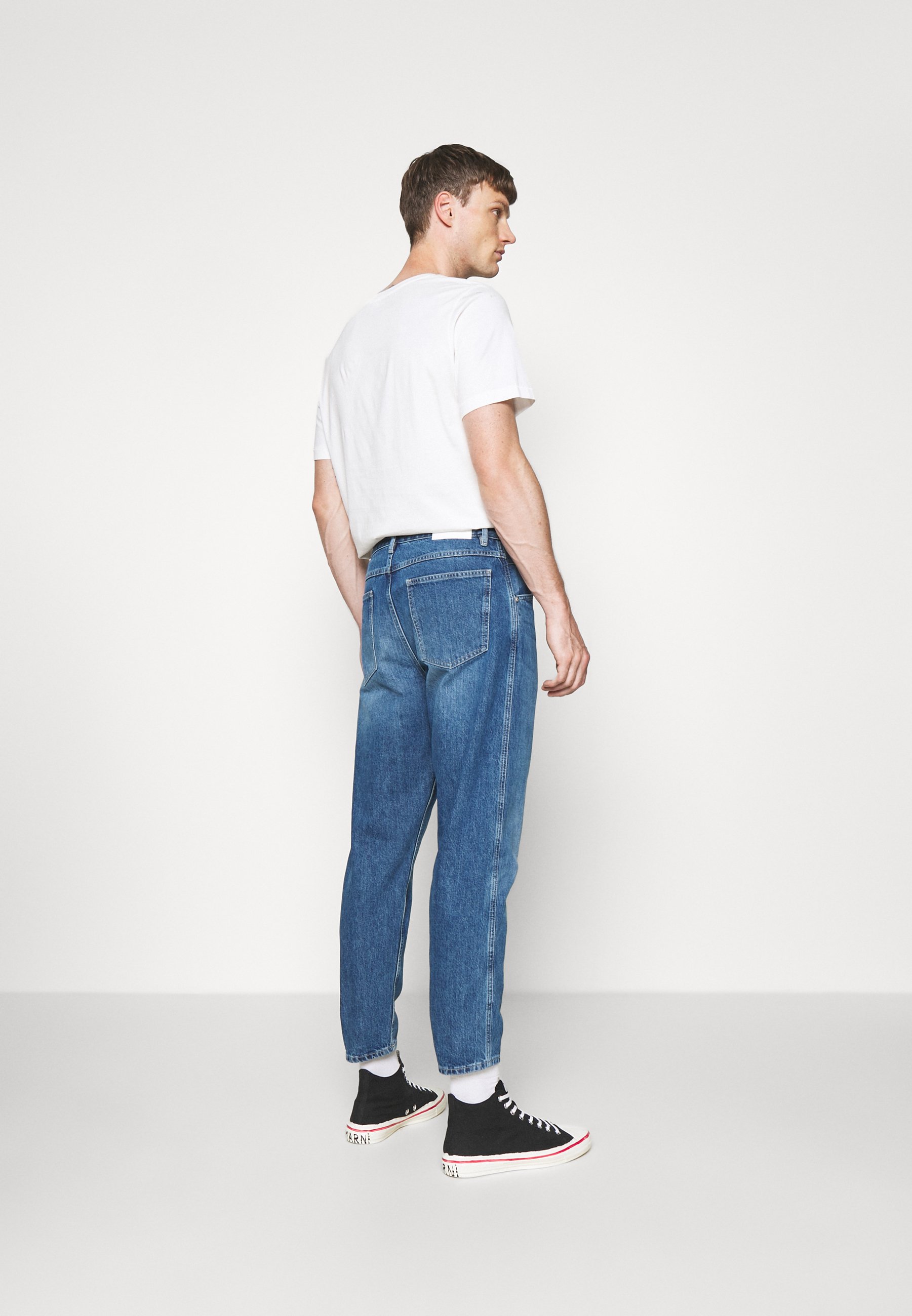 CLOSED X-LENT TAPERED - Relaxed fit 