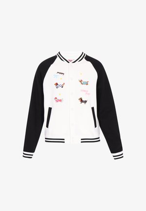 Fehér és fekete bomberdzseki csíkos mandzsettákkal, színes hímzett kutya mintákkal és szöveges részletekkel az elején és a zsebeknél.