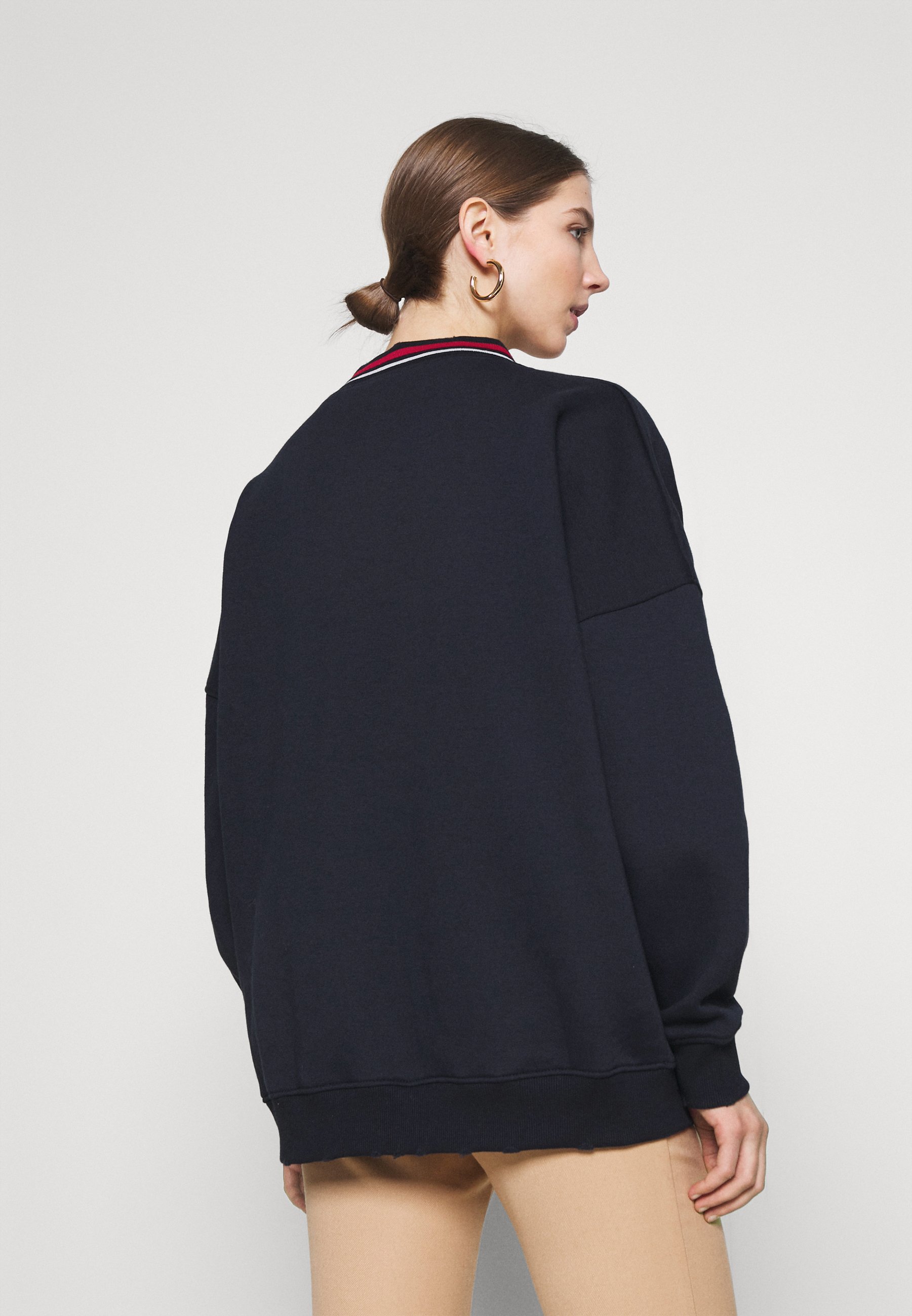 Missguided PLAYBOY VARSITY GRAPHIC V 