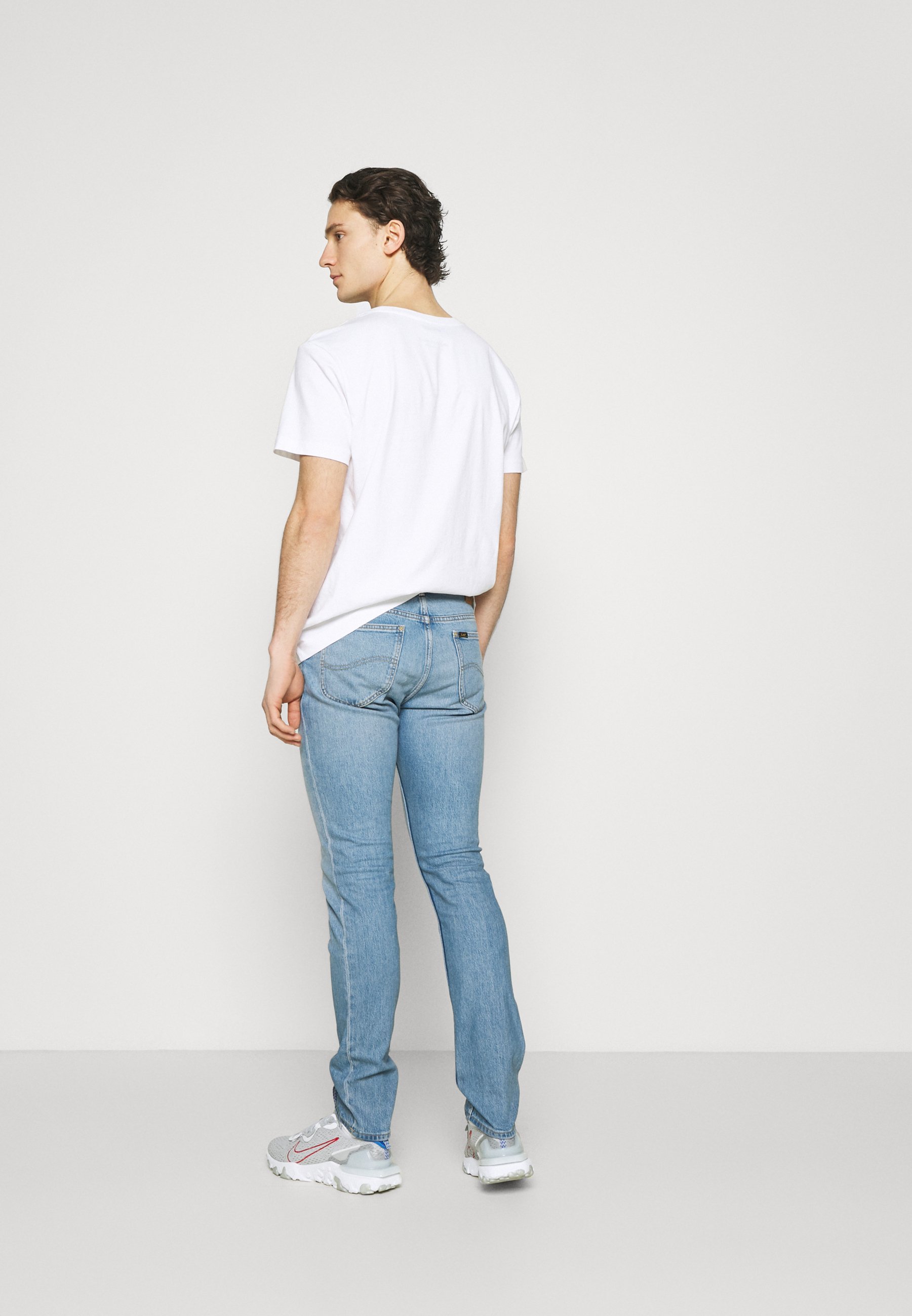Lee RIDER - Straight leg jeans - mid 