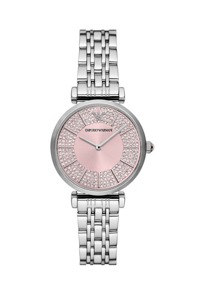 Srebrny metalowy zegarek na bransolecie z różową tarczą, oznaczeniami godzin wysadzanymi kryształkami, srebrnymi wskazówkami oraz logo Emporio Armani na godzinie 12.