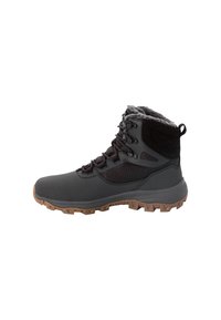Stivaletto da trekking impermeabile nero con colletto grigio testurizzato, pannelli in rete e suola in gomma con tacche profonde per una migliore aderenza.