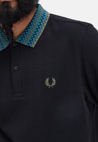 Fred Perry JACQUARD COLLAR POLO  - Polo - black