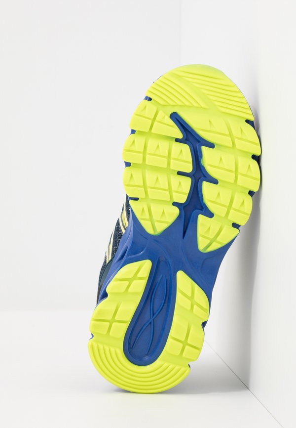 ALTAK 2.0 UNISEX – Hikingschuh
