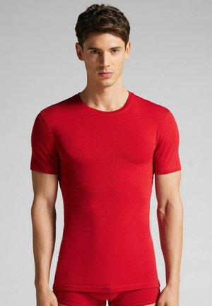 RUNDHALSAUSSCHNITT  - Unterhemd/-shirt - rot red