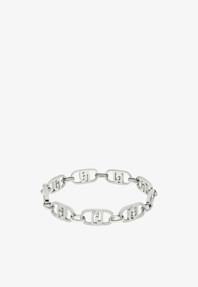 Bracciale in metallo argento caratterizzato da forme ovali e rettangolari collegate, alcune decorate con piccoli cristalli, che mostrano un motivo inciso.