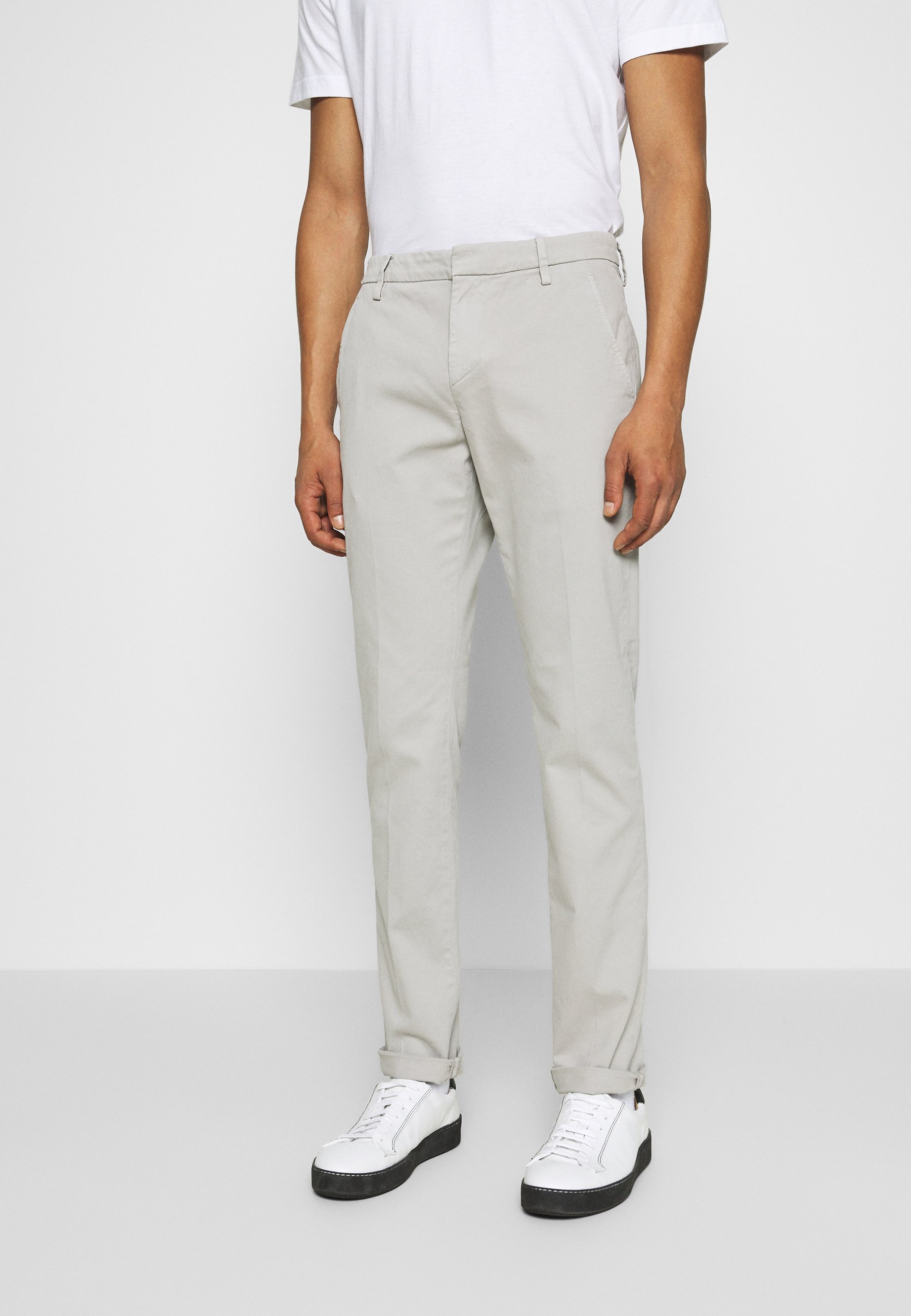 Dondup PANTALONE GAUBERT Chinos greygrå Zalando.no Beige PANTS MODEL GAUBERT Dondup Dressbukser - Herreklær er billig
