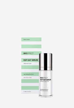 EGF DAY SERUM - Sérum - -