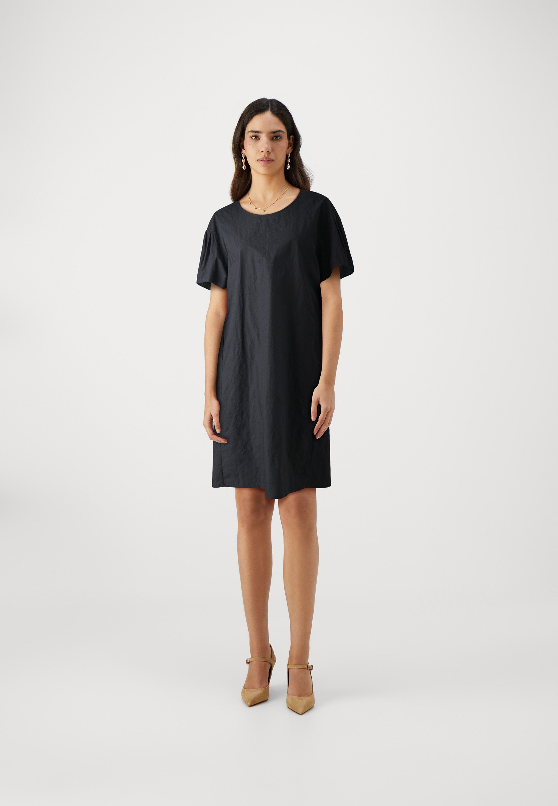 marimekko - Vuolle Mini Unikko ワンピース Marimekko VUOLLE MINI UNIKKO DRESS - Vapaa-ajan mekko