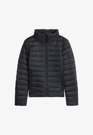 Giubbotto invernale nero con colletto alto, chiusura con zip sul davanti e motivo a righe orizzontali. Presenta due tasche laterali e una superficie liscia.
