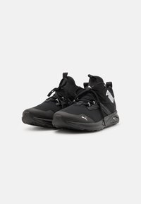 Puma Scarpe da corsa su strada - black