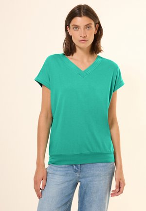 - T-shirt basic