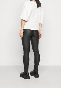 Pieces Petite Leggings - Byxor - black